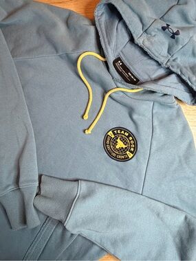 Under Armour Project Rock Team Rock Fleece Hoodie Dusty Blue Mens Size Medium